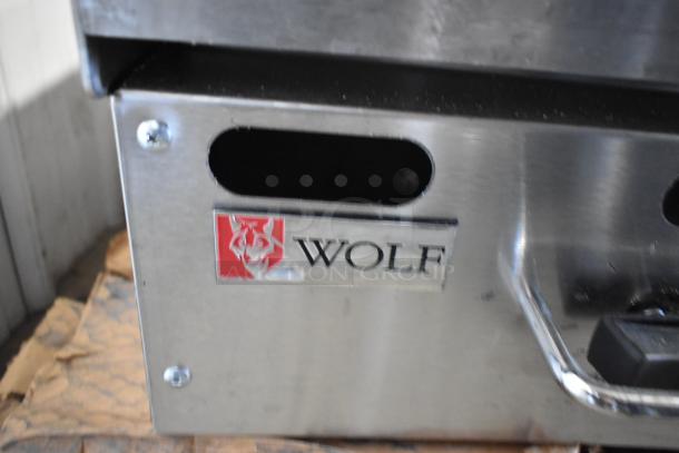 Vulcan AGM72-101 stainless steel 72" commercial gas griddle, manual controls, 162,000 BTU, Wolf branding visible.