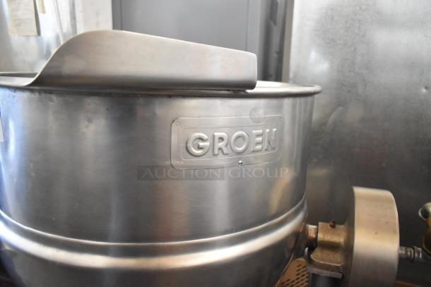 Groen D-30 stainless steel 30-gallon manual tilt steam kettle, commercial use, visible branding, good condition.