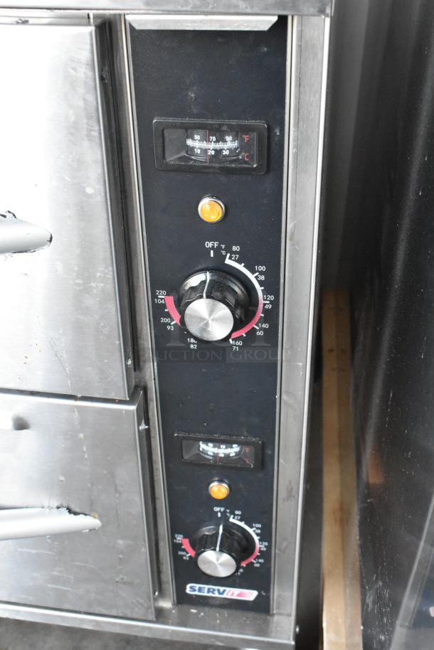 BRAND NEW SCRATCH AND DENT! 2025 ServIt 423WDSFS2 stainless steel double drawer warmer, control panel view.