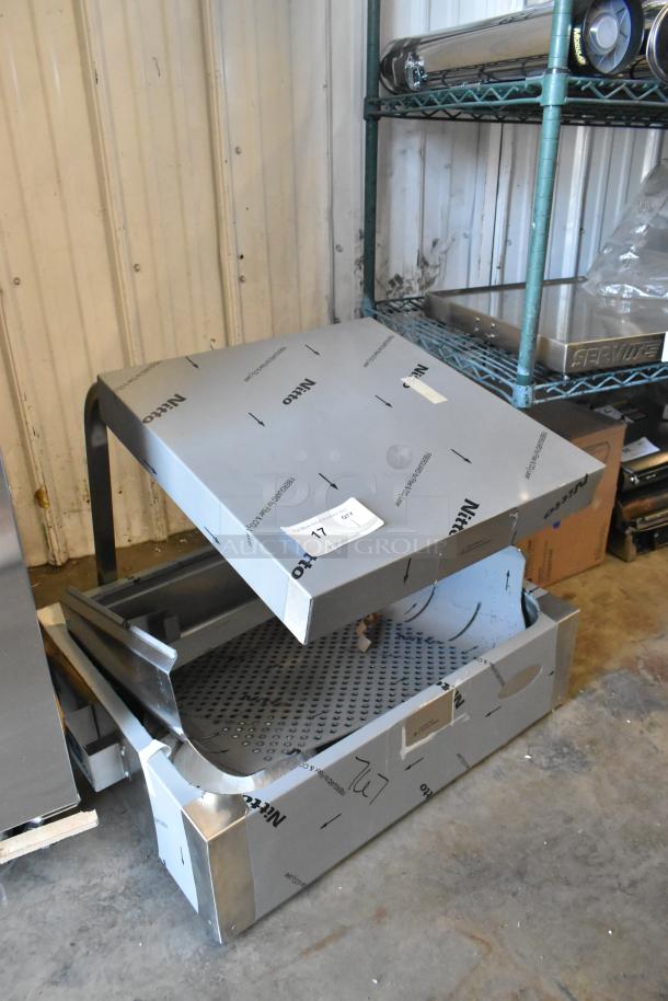 BRAND NEW SCRATCH AND DENT! Hatco GRFHS-PT26 Stainless Steel Glo-Ray 29" Fry Holding Station, visible protective film, 120V.