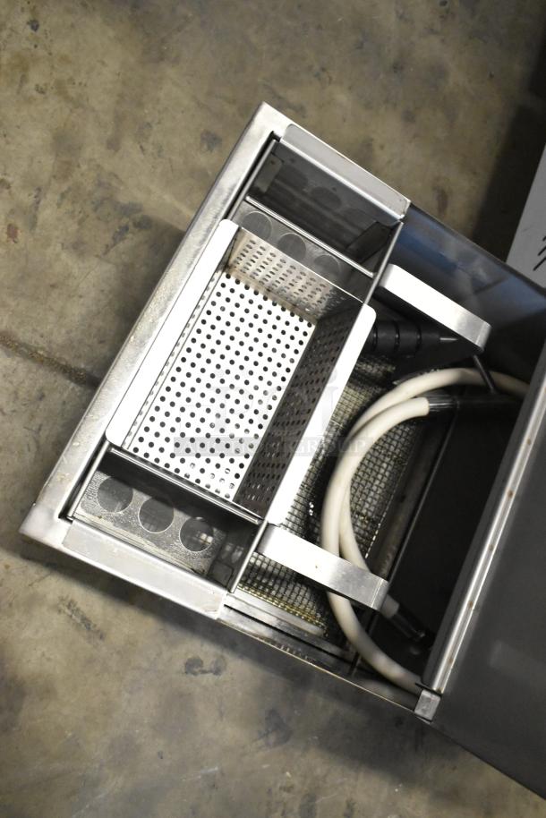 BRAND NEW Fryclone 259OFM85 85 lb. Stainless Steel Fryer Oil Filter Machine, 2-Way Pump, visible hoses, scratch and dent condition.