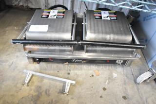 Brand new Star Grill Express GX20IG-240V double sandwich grill with grooved cast iron plates. Dual 10" x 10" cooking surface.