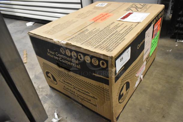 Brand new Amana RMS10DSA stainless steel commercial microwave in original packaging. 2021 model, 120 volts, 1 phase.