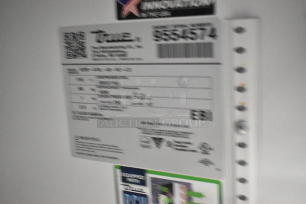 2019 True GDM-41SL-48-HC-LD 2 Door Cooler label, features electrical specs and model details.