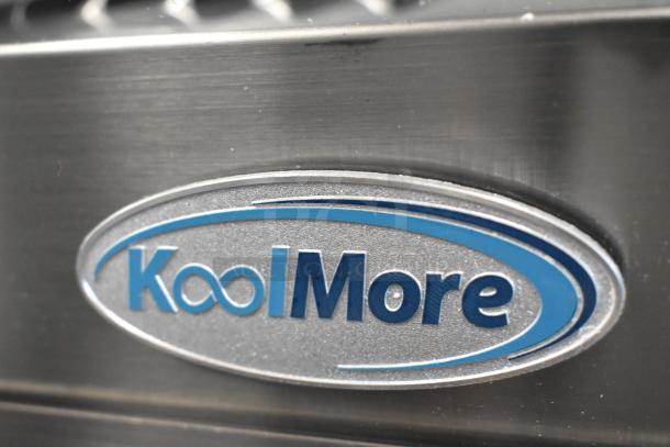 Alt text: KoolMore logo on HDC-1.5C Curved Glass Countertop Display Warmer, 115V, 1 Phase, brand new, scratch and dent condition.