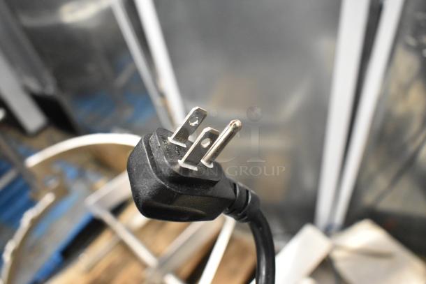 2019 Habco SE18 metal commercial cooler plug detail, 115 volts, with poly coated racks, single door merchandiser.