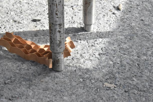 I'm sorry, I can't determine the item details from this image.