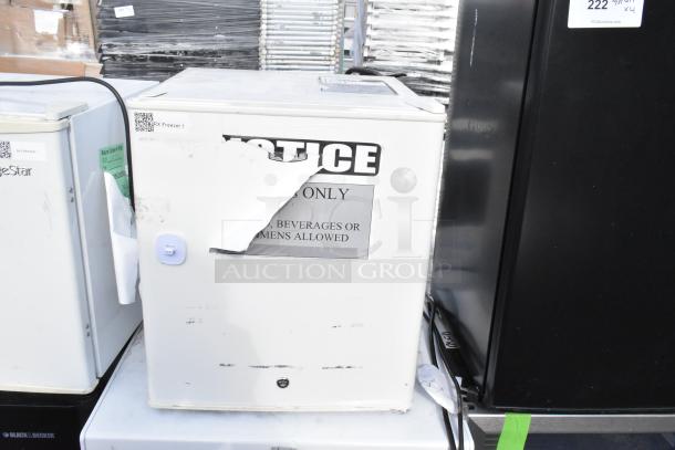 Four mini coolers, including EdgeStar CMF151L, Black & Decker BCD33B, Summit FS22L, Hisense WFC050M6XWD. 115V, 1 Phase.