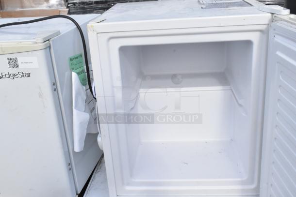 Four mini coolers, including EdgeStar CMF151L, Black & Decker BCD33B, Summit FS22L, and Hisense WFC050M6XWD. 115V, 1 Phase.