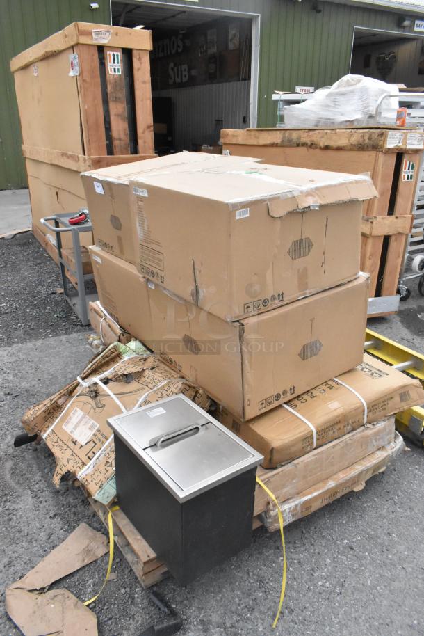 12 new scratch and dent items, including Vevor FG-SKU10 ice chest and Steelton 522SG3060 steel stand. Visible packaging.