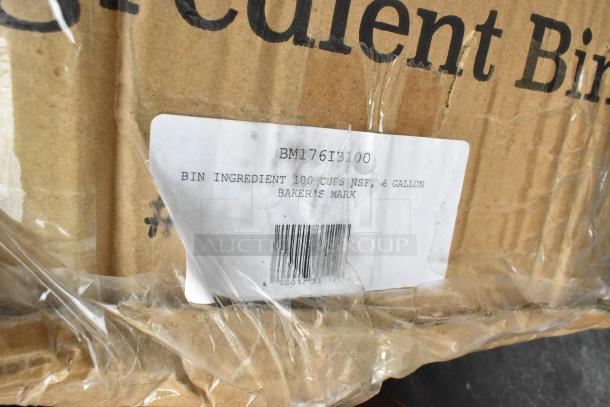 Cardboard box with plastic wrap, label BM176IB100 for 6-gallon bin, 100 cups NSF, Baker's Mark, slightly scratched.