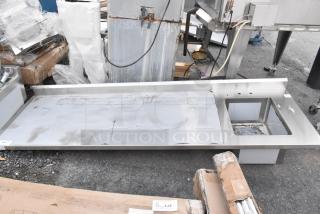 BRAND NEW SCRATCH AND DENT! Regency 600ST3096R Stainless Steel Tabletop w/ Sink Bay. No Legs. - Item #1216825