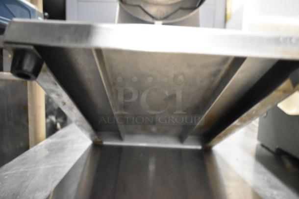 Edlund stainless steel commercial countertop unit, showing robust design and metal finish. Suitable for professional kitchens.