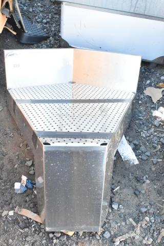 Regency 600CFI2445S 24" x 24" angle corner underbar filler without legs, stainless steel, used, light surface wear.