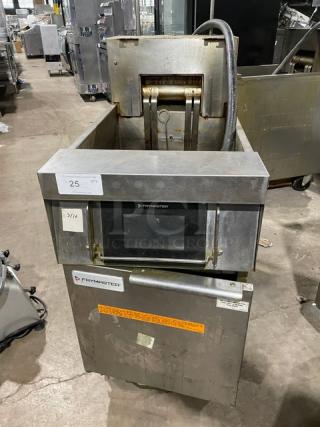 Frymaster FilterQuick Series electric deep fryer, stainless steel, touchscreen control, model 1FQE80U0ZQTZB17, on casters.