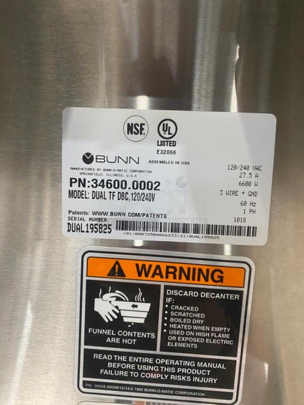 Bunn ThermoFresh Series Dual Coffee Brewer, Model DUALTFDBC. Features electric power, hot water dispenser, digital control. Serial: DUAL195825.