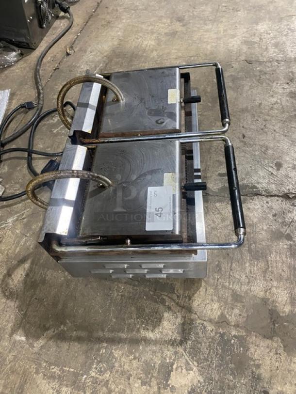 Equipex MAJESTIC stainless steel dual sandwich press with top & bottom grooved grate, 208/240V, SN: 102085, used condition.
