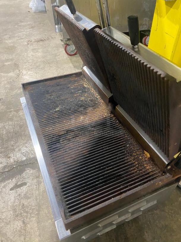 Equipex MAJESTIC dual sandwich/panini press grill, stainless steel, grooved grates, used condition, 208/240V.
