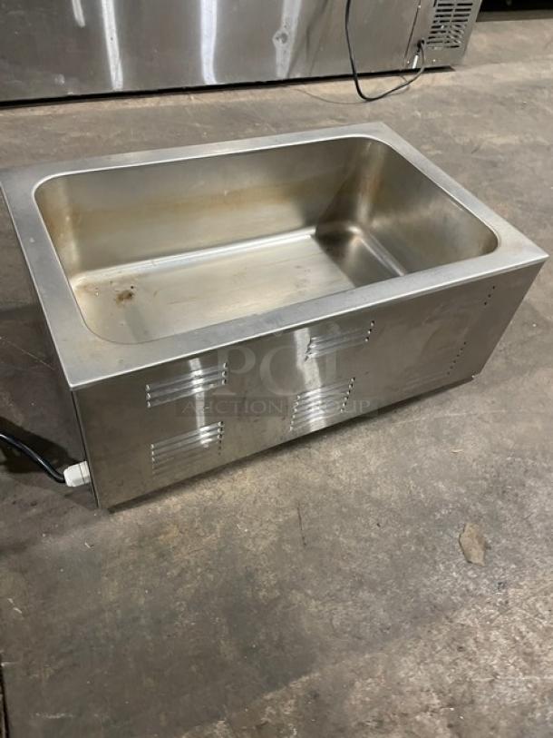Avantco stainless steel countertop full-size food warmer, model 177W50CKR, electric, single well, 120V, used condition.