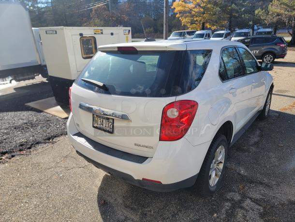 2015 Chevy Equinox SUV in white, non-running, great body/interior, former medical fleet car, Title In Hand, to be towed.