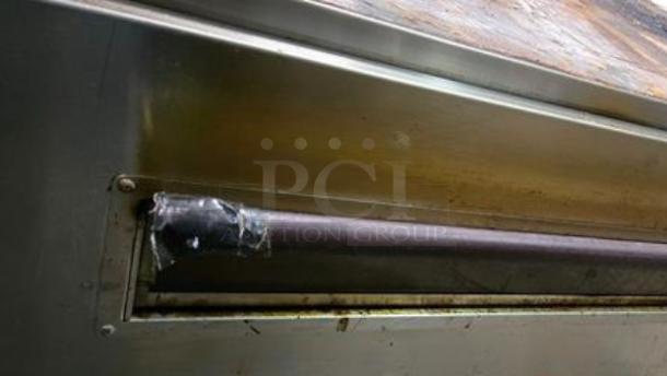 XLT 3240 Gas Conveyor Pizza Oven in outstanding condition. Made in Lansing, Kansas, USA. Fully tested and working.