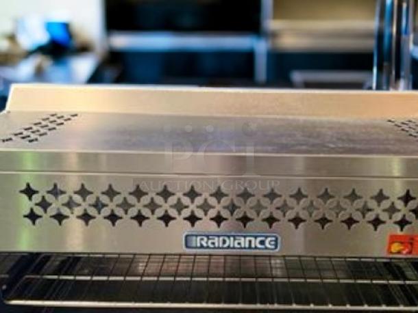 Turbo Air Radiance TACM-24 gas cheesemelter, excellent condition, 20,000 BTU infrared burner, natural gas, tested working.