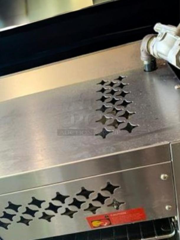 Turbo Air Radiance TACM-24 gas cheesemelter, stainless steel, 20,000 BTU infrared burner, natural gas, excellent condition.