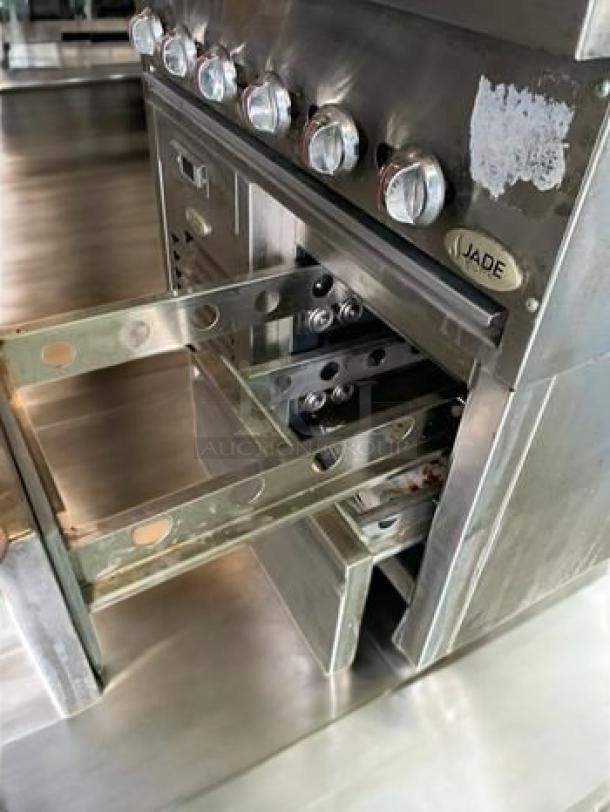 American Range ARRB-36 36" gas radiant charbroiler in outstanding condition with cabinet base; natural gas, fully tested.