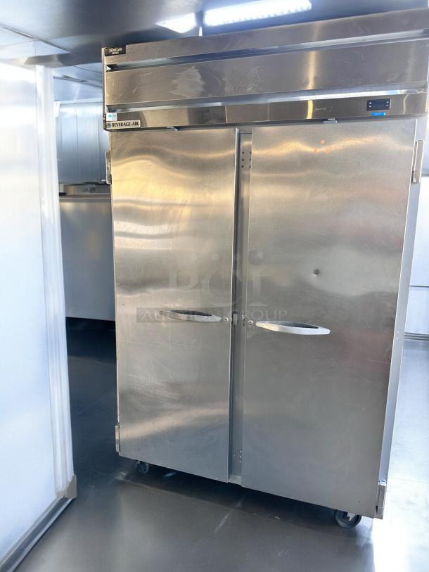 Beverage-Air HF2HC-1S Horizon Series freezer, stainless steel, two-section, outstanding condition, fully tested, 115V.
