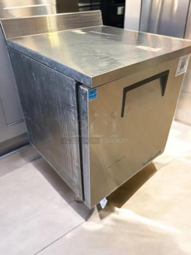 True TWT-27-HC undercounter refrigerator in superb condition, stainless steel with backsplash, single door, fully tested.