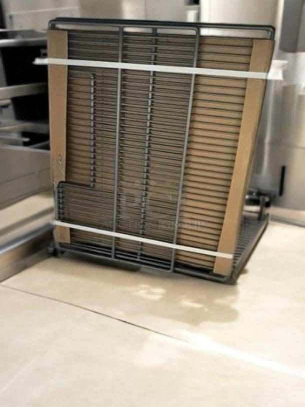 True TWT-27-HC undercounter refrigerator, superb condition, single door, fully tested, 115V, worktop with backsplash.