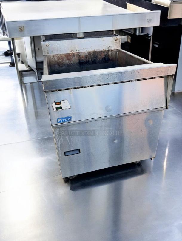 Pitco Frialator FBG24 gas floor fryer, 120,000 BTU/hr, stainless steel, superb condition, fully tested, 115V.