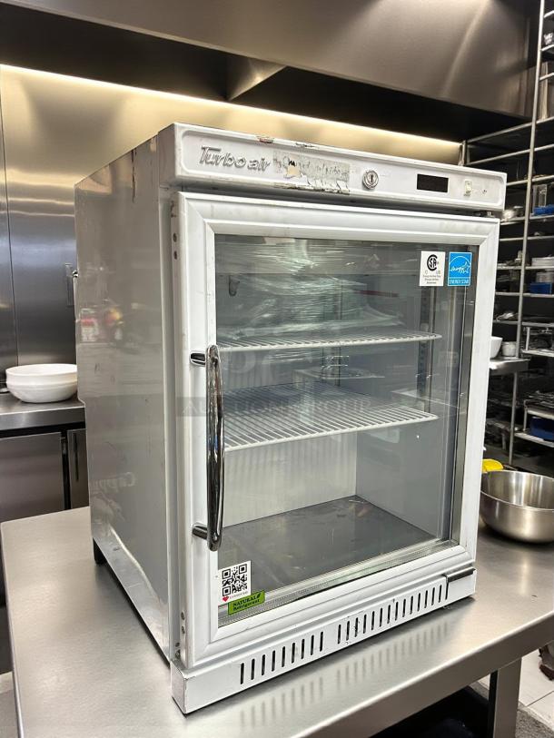 Turbo Air TSU-4RW-N6 countertop refrigerator, tested, glass door, metal shelves, energy sticker, mild wear.