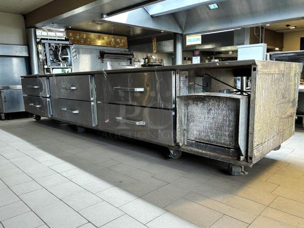 Randell 20105SC-32-6, 6-drawer refrigerated chef base in great condition, fully tested, 115V. Visible wear, fully functional.