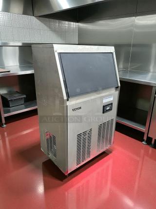 Outstanding Find - VEVOR 33 LBS Storage Ice Maker 110-lb Ice Per day Cubed Ice Maker - Tested and Working! - Item #1216908