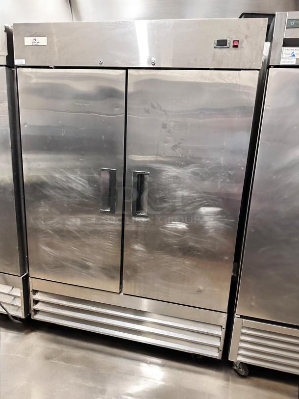CoolTech A216 commercial double door reach-in refrigerator in superb condition. 115V, stainless steel, fully tested.