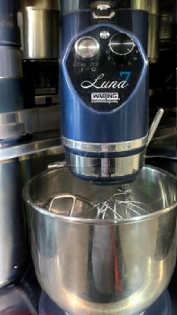 Waring Commercial Luna WSM7L Planetary Mixer, 7 Qt capacity, excellent condition, 120V, tested and working, Torrington, CT.