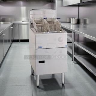 Excellent Condition - Pitco SG18-S 70-90 lb. Natural Gas Fryer - Tested and Working! - Item #1216937
