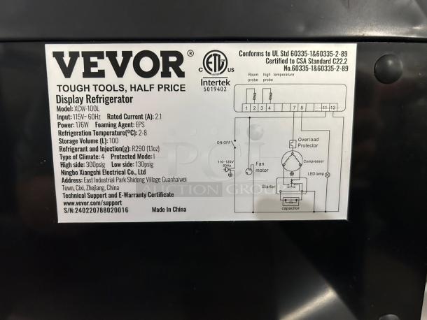 VEVOR XCW-100L display refrigerator label showing specifications: 115V, 176W, refrigerant R290, 100L capacity, made in China.