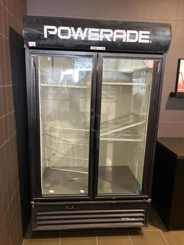 True GDM-43-HC~TSL01 black refrigerated glass door merchandiser, excellent condition, tested and working, 47 1/8".