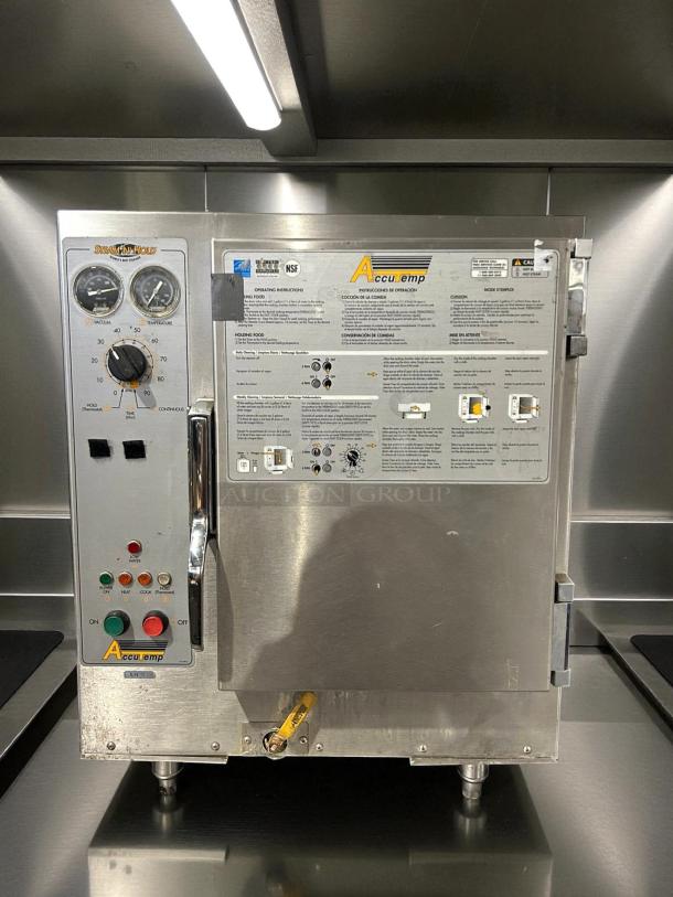 AccuTemp S62403D110 6 Pan Boilerless Convection Steamer, stainless steel, excellent condition, tested and working.