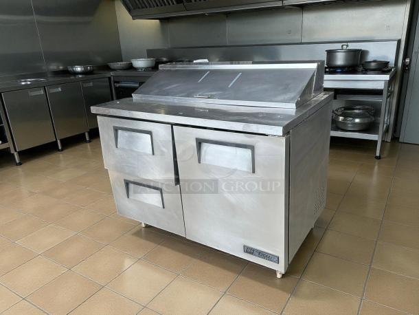 True TSSU-48-12D-2-HC 48" refrigerated sandwich prep table, stainless steel, 12 pan capacity. Tested and working condition.