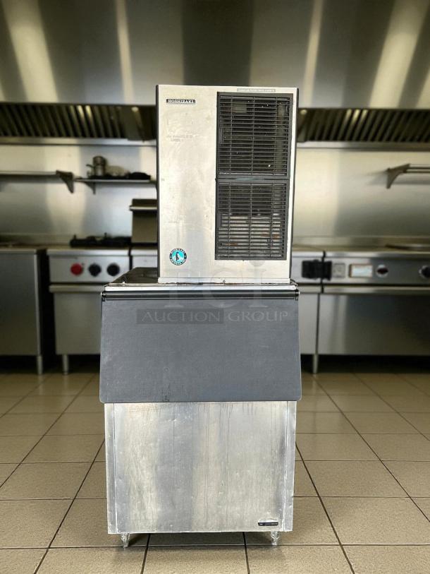 Hoshizaki KM-515MAH Crescent Cuber Icemaker, air-cooled, excellent condition, tested and working, visible brand label.