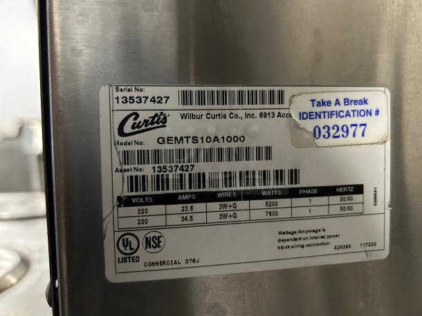 Curtis GEMTS10A1000 G3 Gemini Twin 1.5 Gallon Coffee Brewer, excellent condition, 220V, tested working. Serial: 13537427.