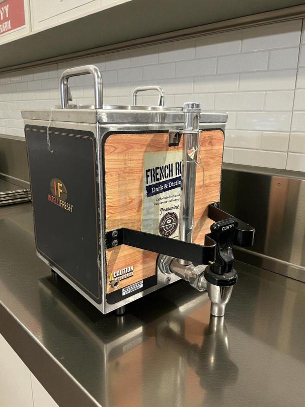 Curtis GEM3IF 1.5 Gallon Satellite Coffee Server with IntelliFresh, tested and working, features French Roast branding.