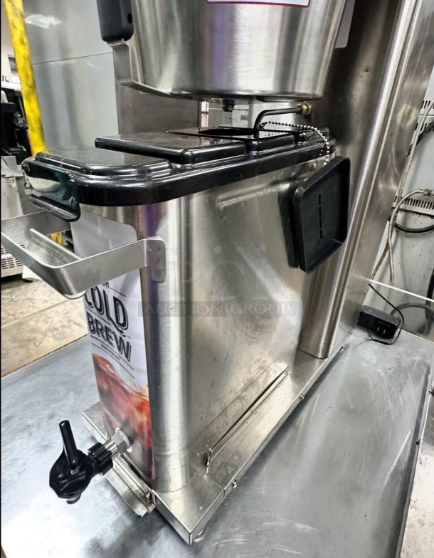 Brand new Newco CLDBR-3.5G cold brew coffee dispenser, 3.5 gallon, stainless steel, NSF certified, tested, 120V.