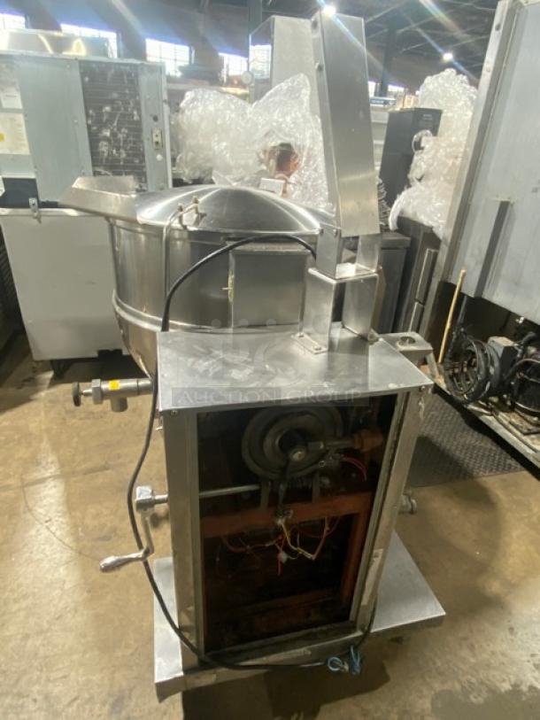 Groen DHT140 stainless steel 40-gal tilting steam kettle, natural gas, 120V 1 Phase, on legs. Serial: 64233, good condition.
