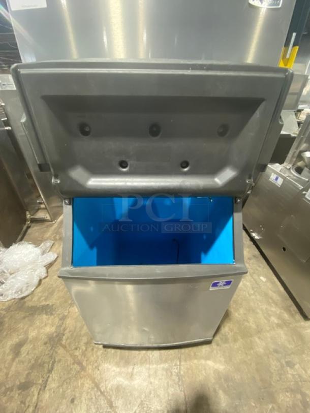 Manitowoc Indigo Series ice maker/bin combo, stainless steel, model IYT0500A161, Energy Star certified, open bin view.