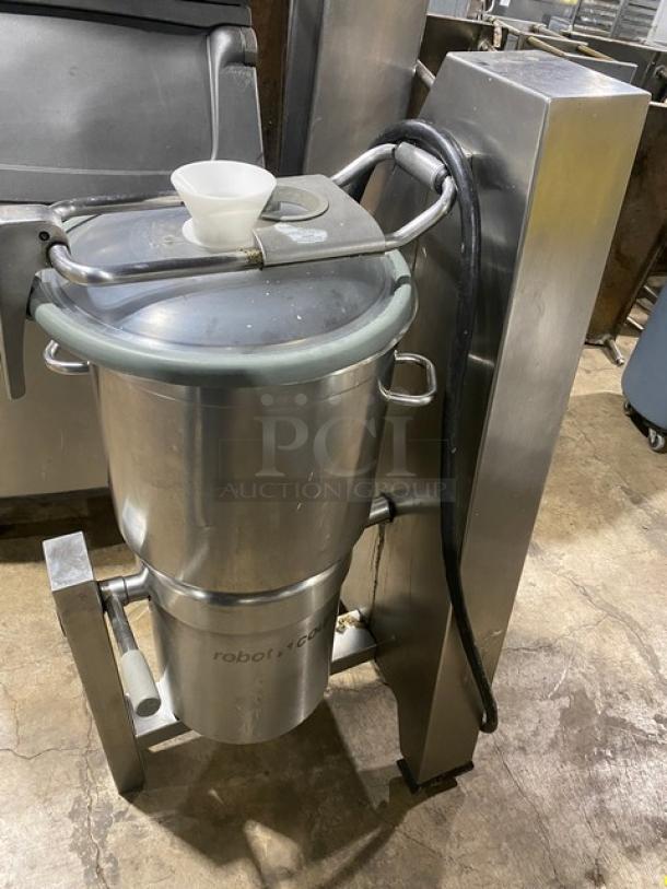 Robot Coupe BLIXER45 food processor, stainless steel, 2-speed, 49.5 qt., 208-240V 3-phase, commercial use, excellent condition.