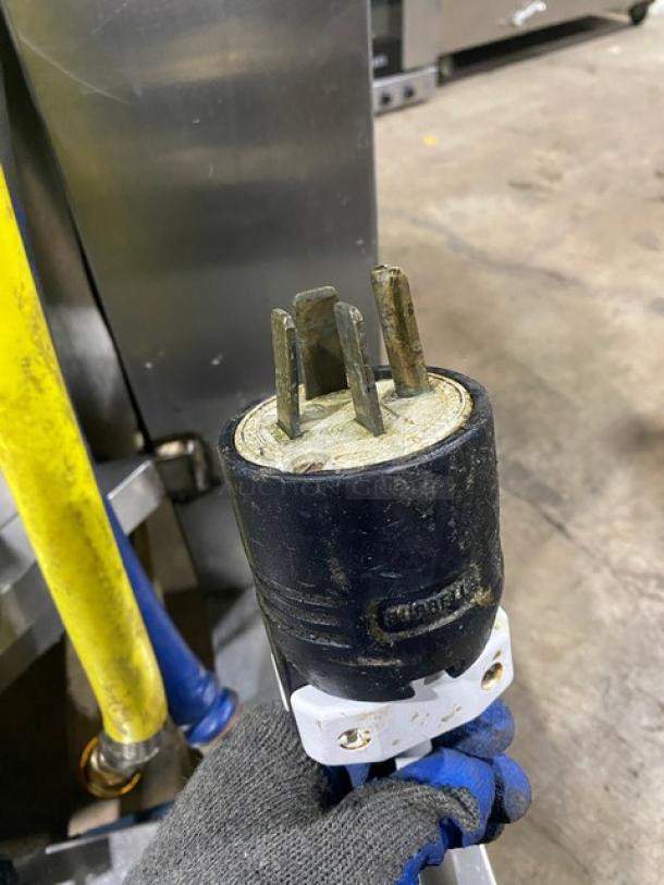 Commercial stainless steel food processing machine, heavy-duty, electric powered, 2-speed cutter/mixer, with Yooyist digital timer.